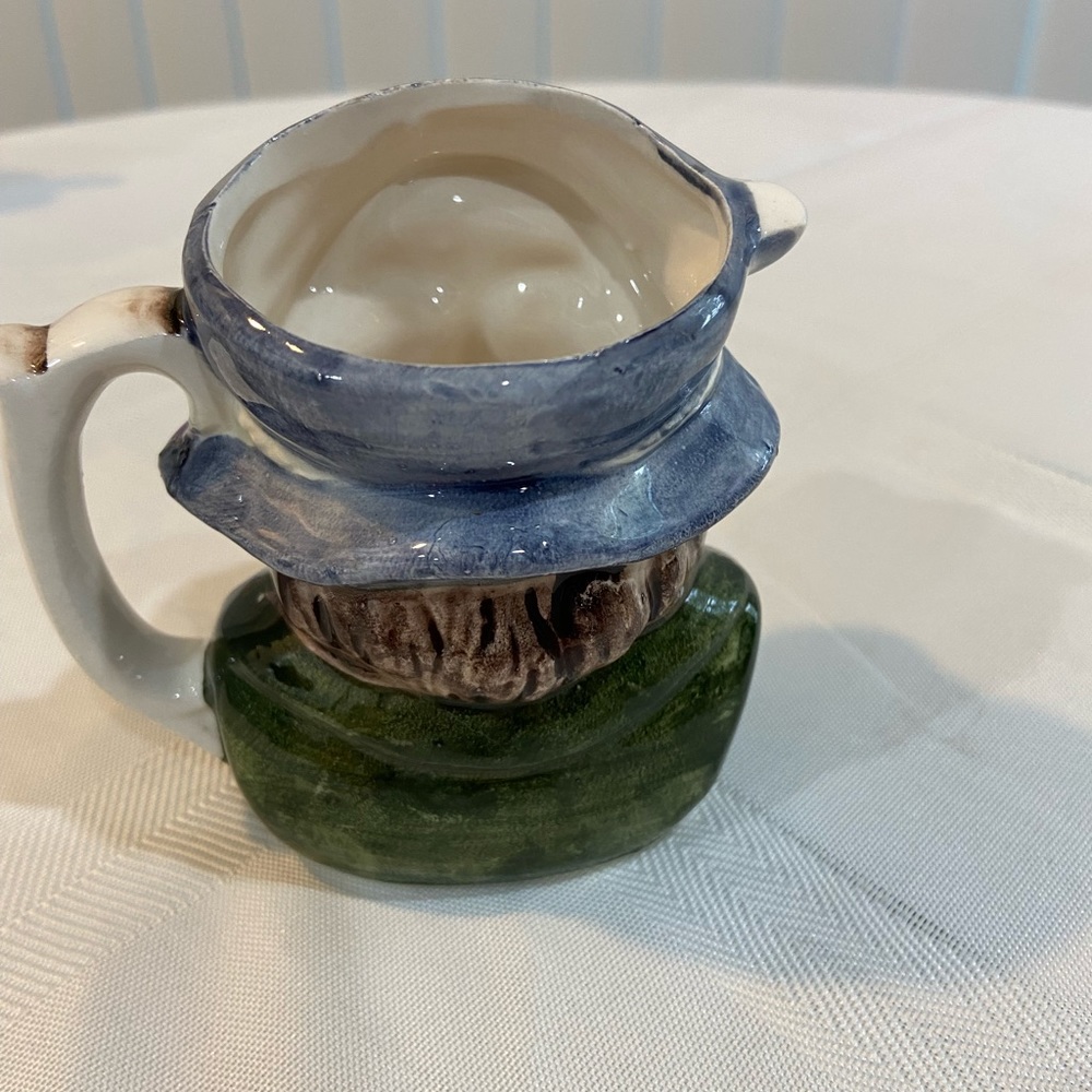 VINTAGE TOBI SM CUP 2 1/2 inches tall - Picture 2 of 6